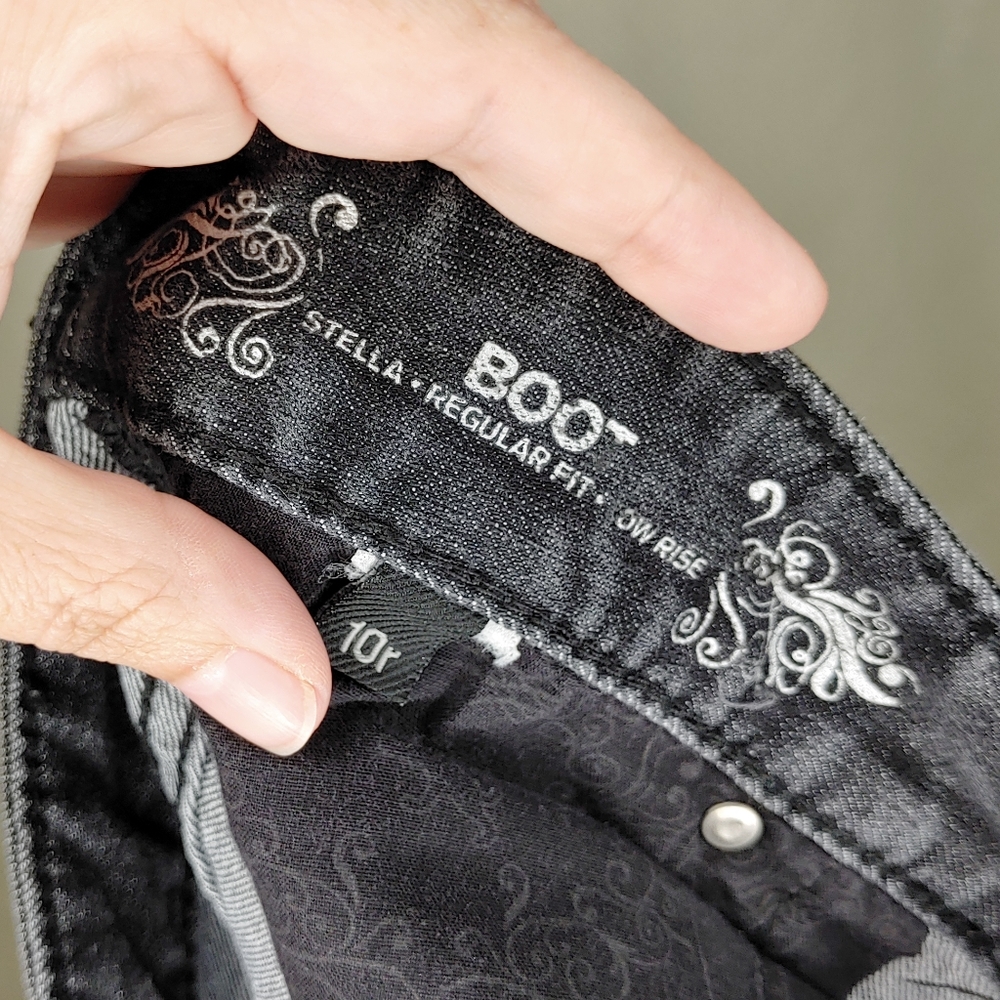 Express Stella Regular Fit Low Rise Bootcut Jeans - Picture 3 of 6